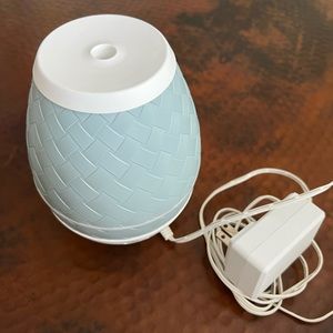 Young Living Sweet Aroma Diffuser